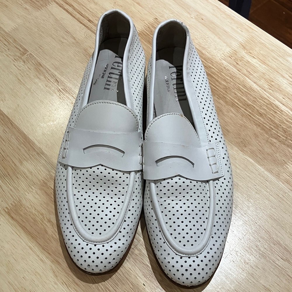 Pertini white leather loafers size 40